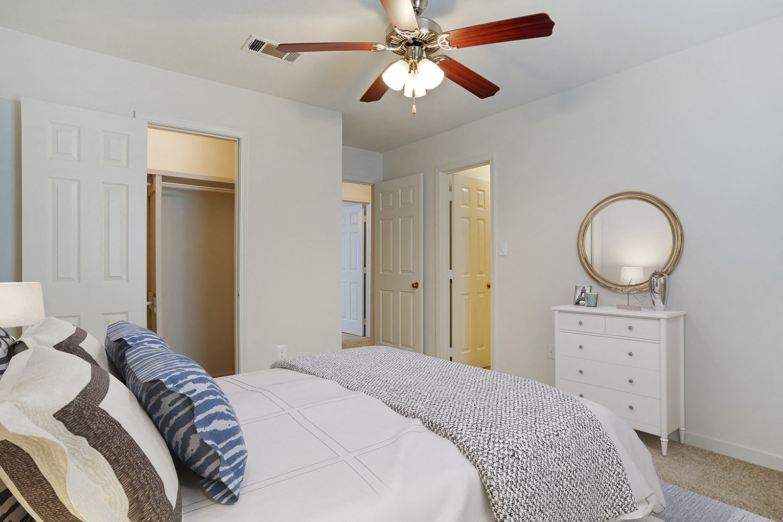 Photos and Video of Crosswinds in Pearl, MS